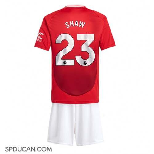 Dječji Nogometni Dres Manchester United Luke Shaw #23 Domaci 2024-25 Kratak Rukav (+ Kratke hlače)